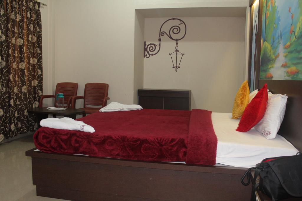 Hotel Kalyani Мисор Стая снимка