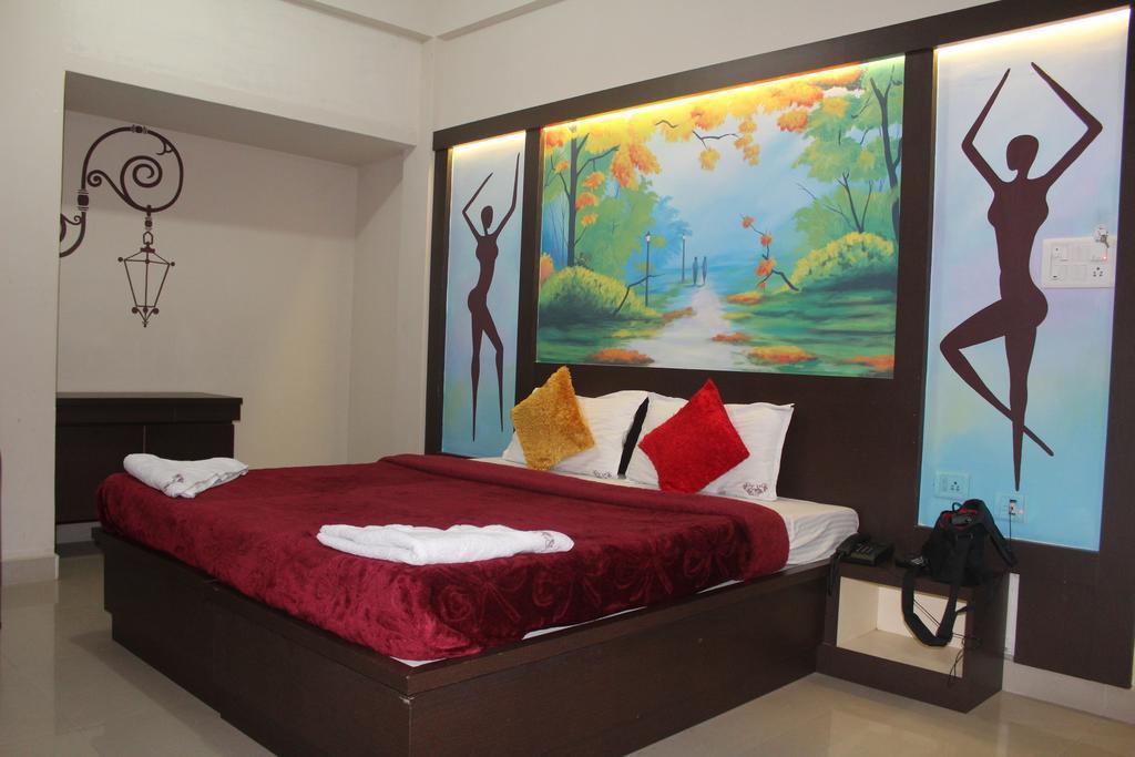 Hotel Kalyani Мисор Стая снимка